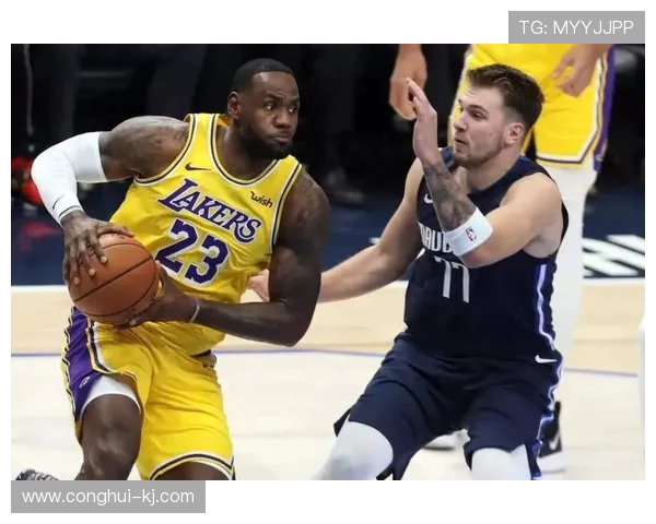 雷迪克直言湖人并非人人拼尽全力球队斗志引发赛场热议与争冠前景反思